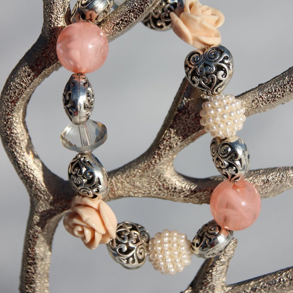 Winter Princess pink rose and heart bracelet Christmas gift